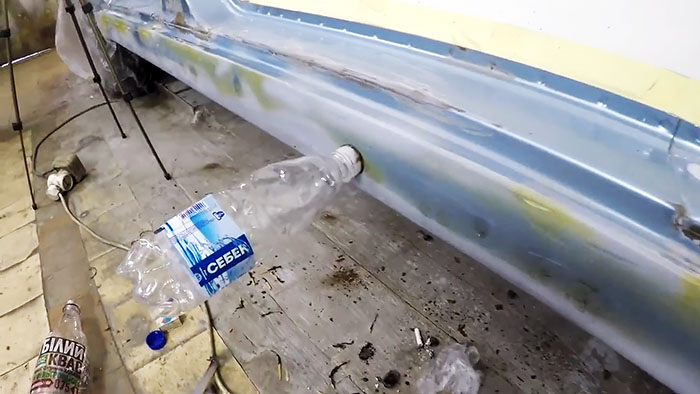 Удаление вмятин при помощи пластиковой бутылки