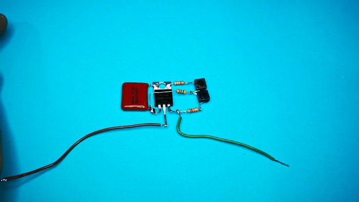 Как сделать кнопочный электронный регулятор на одном транзисторе