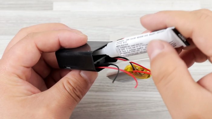Как сделать аккумуляторную батарею 9 В с зарядкой от USB