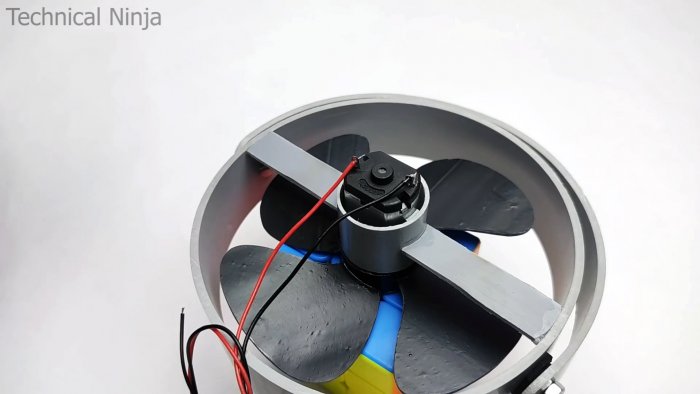 1619171718_kak-sdelat-akkumuljatornyj-nastolnyj-ventiljator-0-03-28-500 Как сделать аккумуляторный настольный вентилятор из ПВХ трубы