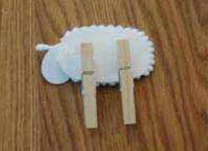 Как сделать новогоднюю овечку овцу своими руками из ваты бумаги помпонов ватных палочек конфет