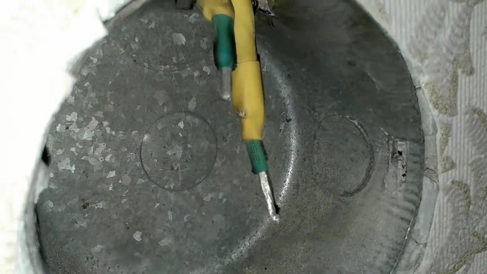 Как установить розетку если остались короткие провода
