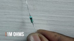 Самый простой контроллер для RGB-ленты на трех транзисторах