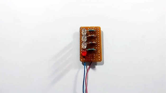 5 электронных самоделок без транзисторов и микросхем