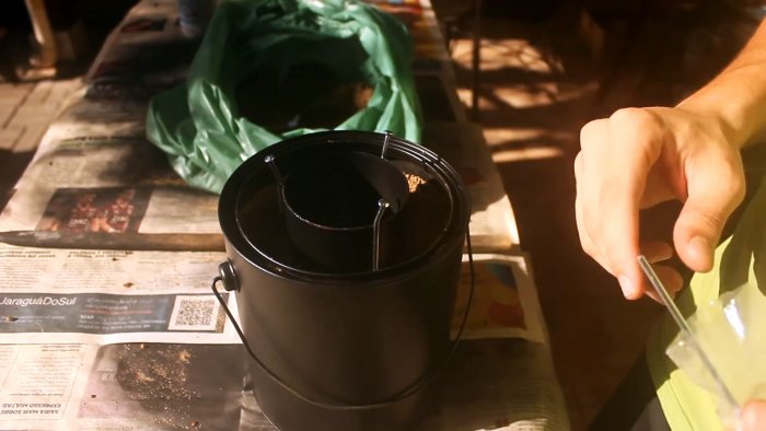 Полезное применение жестяным банкам как сделать мини печь для уличной готовки