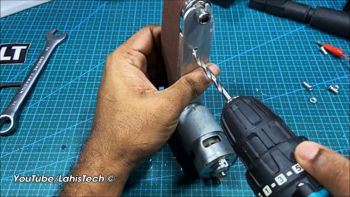 Как сделать компактный ручной гриндер на двигателе постоянного тока 775