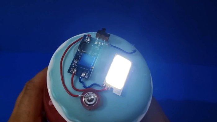 Как сделать фонарик работающий на воде