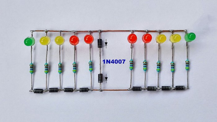 Индикаторы уровня сигнала на светодиодах без транзисторов и микросхем